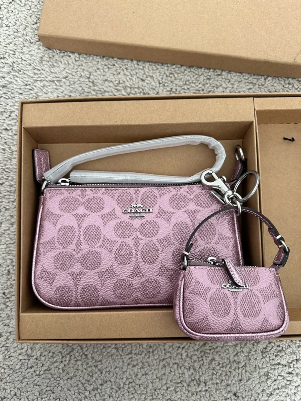 NWT Coach Boxed Nolita 19 And Nolita Bag Charm Set Pink/Rose CCK96 - Picture 7 of 9
